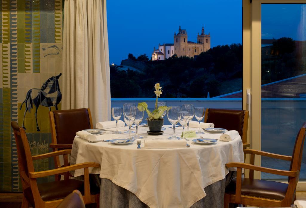 Hotel Parador Santa Catarina Miranda del Duero Exterior foto